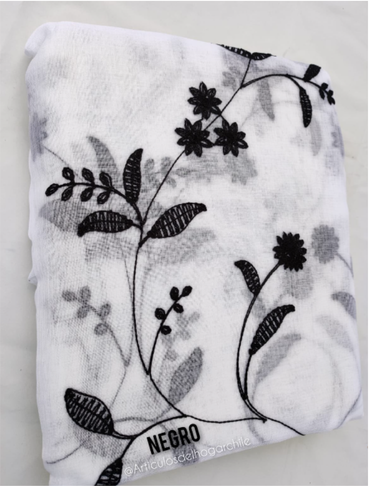Visillos Bordados de Lino